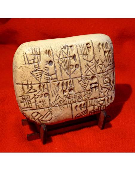 Tablilla escritura cuneiforme